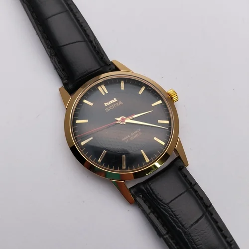 HMT Sona Beautiful Wrist Watch AZ 651