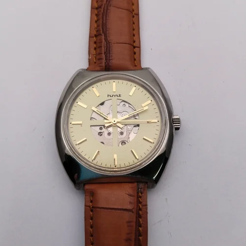 Hmt nova outlet watch